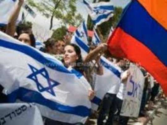  Laçında İsrail bayrağı altında təxribat 