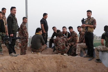 Kürd silahlıları 2014-cü ildən əvvəlki sərhədlərə geri çəkildi