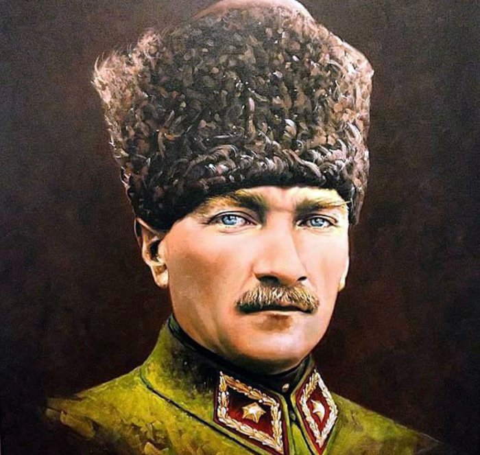 Dənizin altında Atatürkün rəsmini çəkdi - FOTO