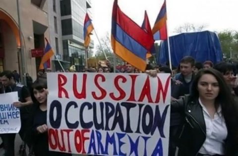 Ermənistana lazım olmayan ruslar: DURUM GƏRGİNLƏŞİR