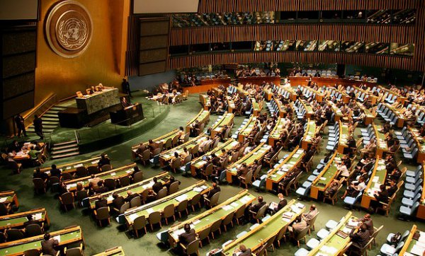 BMT Baş Assambleyası Qaçqınlar haqqında Qlobal Saziş qəbul edib