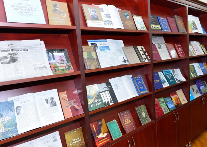 Milli Kitabxanada  Aşıq Şəmşirə həsr edilmiş kitabların təqdimatı olub - FOTOLAR