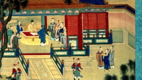 Çin imperatorunun 121 arvadı olub