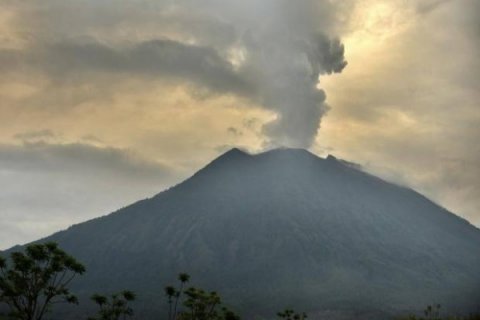 Təhlükəli hesab olunan 7 vulkan aşkarlanıb