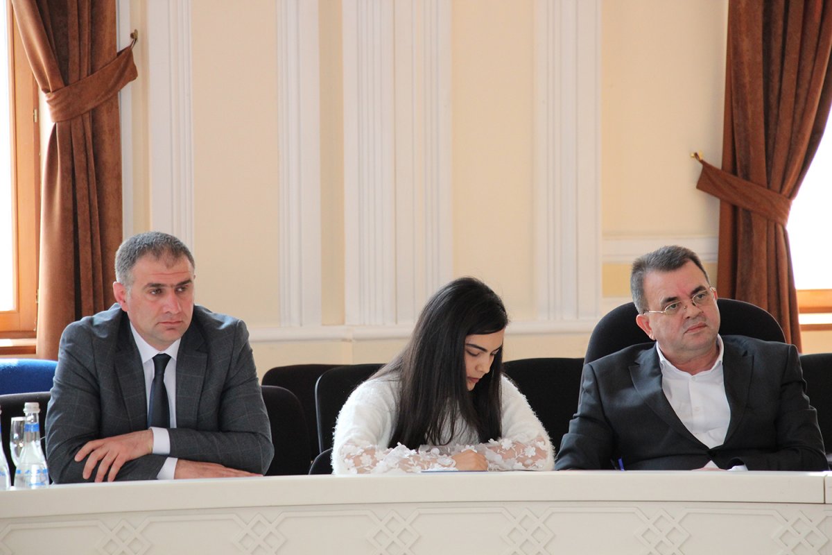 Vaqif Abdullayevin “Heydər Əliyev - milli-siyasi elitamızın zirvəsi” kitabının təqdimatı oldu