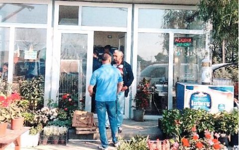 Azərbaycanda gül mağazasında 100 kiloqram yararsız ət aşkarlandı 