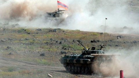Ermənistana BÖYÜK ŞOK: 11 hərbi texnika belə SIRADAN ÇIXARILDI