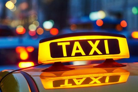 Bakıda taksi şirkətləri gedişhaqqı tariflərini artırdı