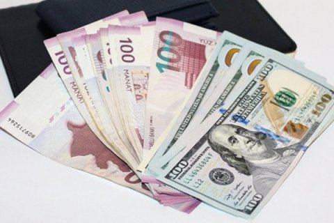 Azərbaycan əhalisi nağd dollar alışını 25% azaldı