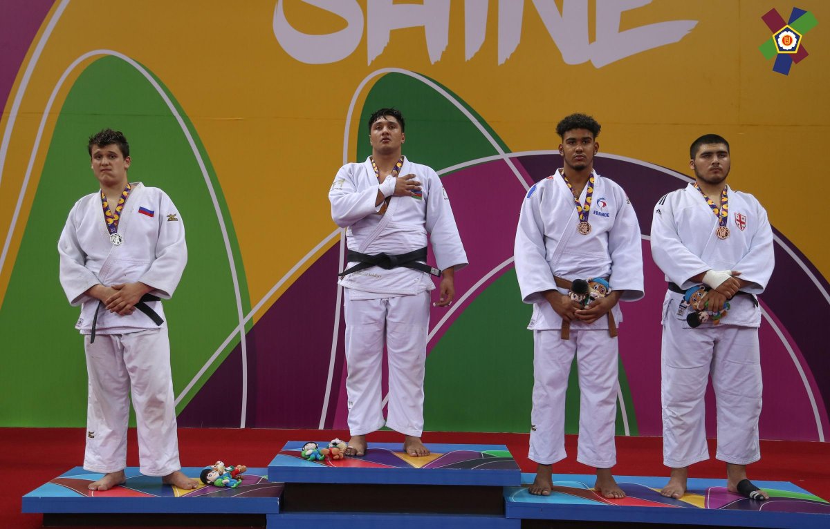 Ağır çəkili qızıl medalçımız - “Judo Club 2012”nin yetirməsi