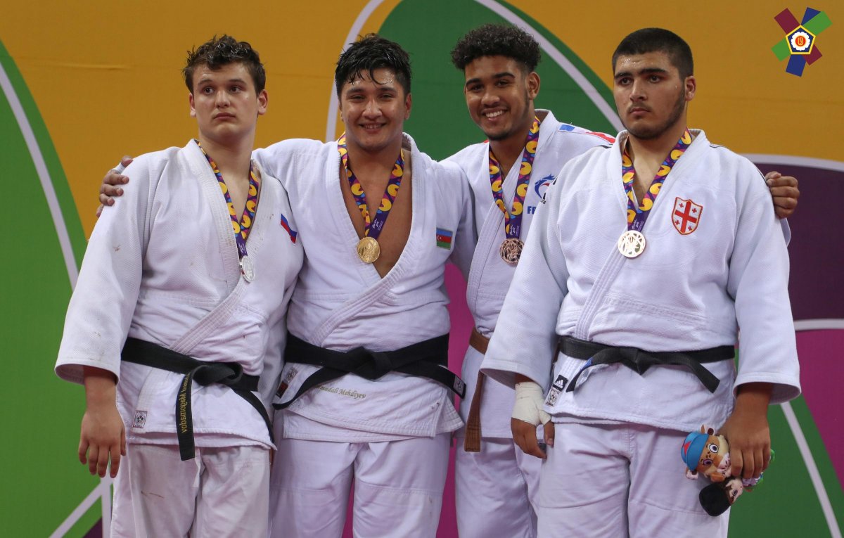 Ağır çəkili qızıl medalçımız - “Judo Club 2012”nin yetirməsi