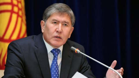 Qırğızıstan məhkəməsi Atambayev barədə QƏRAR ÇIXARDI