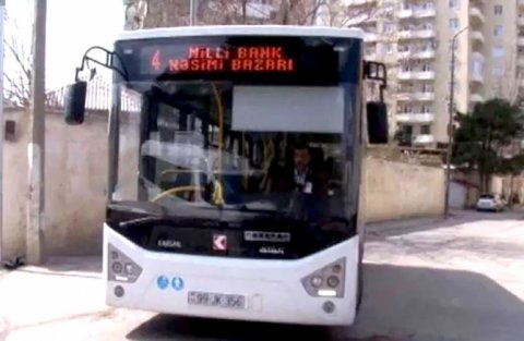 Bakıda avtobus sürücüsü əsgəri təhqir etdi: Çəpişə oxşayırsan - ŞƏKİLLƏR