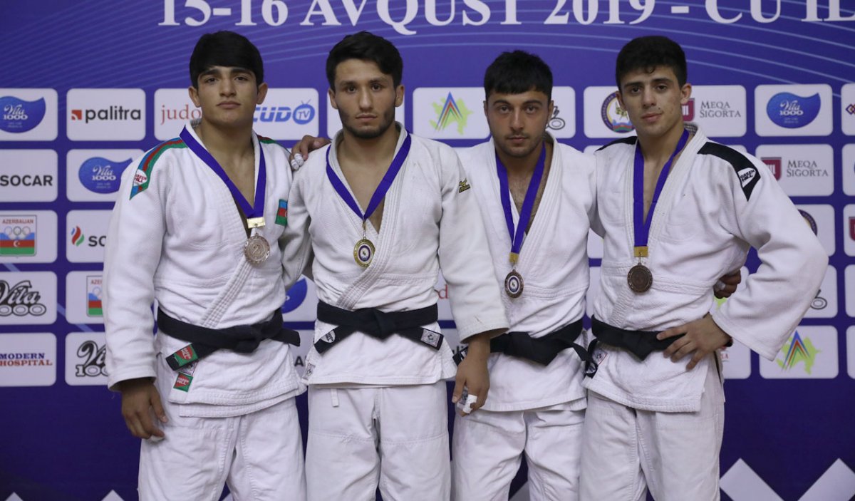 “Judo Club 2012”nin gənc cüdoçuları Azərbaycan birinciliyinin qalibi oldular
