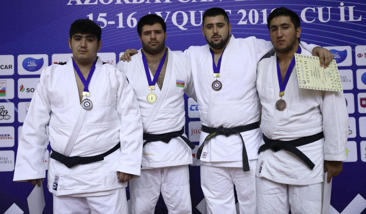 “Judo Club 2012”nin gənc cüdoçuları Azərbaycan birinciliyinin qalibi oldular