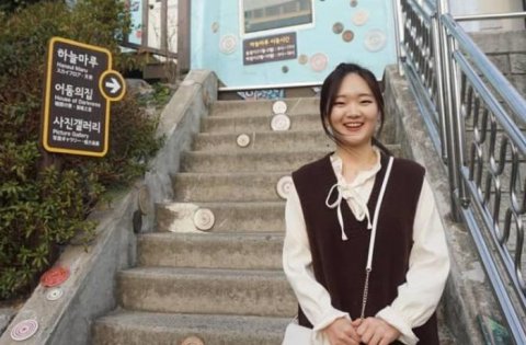Koreyalı qız Röya və Miri Yusifin hitini ifa edib- VİDEO