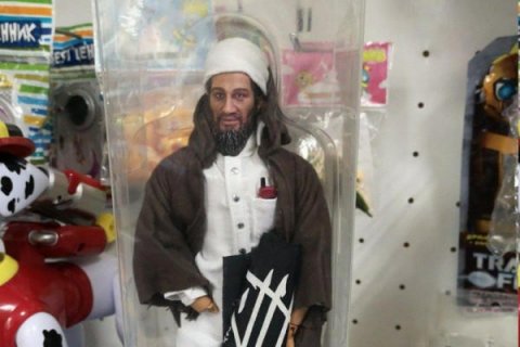 Mağazada "Ben Laden" oyuncağı təşviş yaratdı - Şəkil