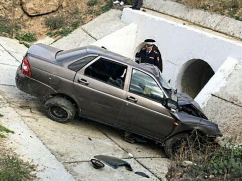 Axtarışda olan iki polisin yol qəzasında öldüyü məlum olub - ŞƏKİL