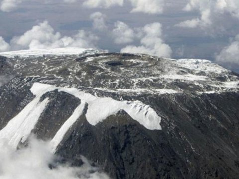 Məşhur Everest, Monblan və Kilimancaro dağ zirvələrində buzlaqlar sürətlə əriyir