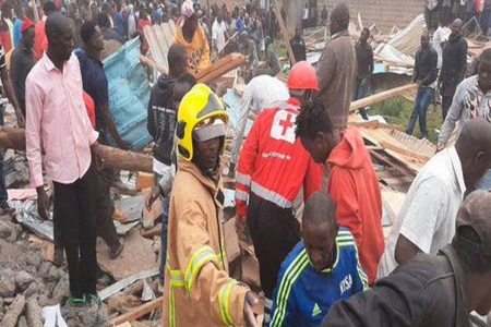 Keniyada məktəbdə döşəmənin çökmə nəticəsində 13 şagird ölüb, 39-u yaralanıb