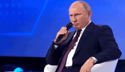 Putin maaşının azlığından danışdı