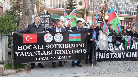 İstanbulda Xocalı soyqırımı ilə bağlı yürüş keçirilib- ŞƏKİLLƏR