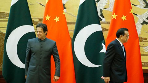 Gözlənilməz hücum: Çin Pakistana 100 minlik “ordu” yeridir
