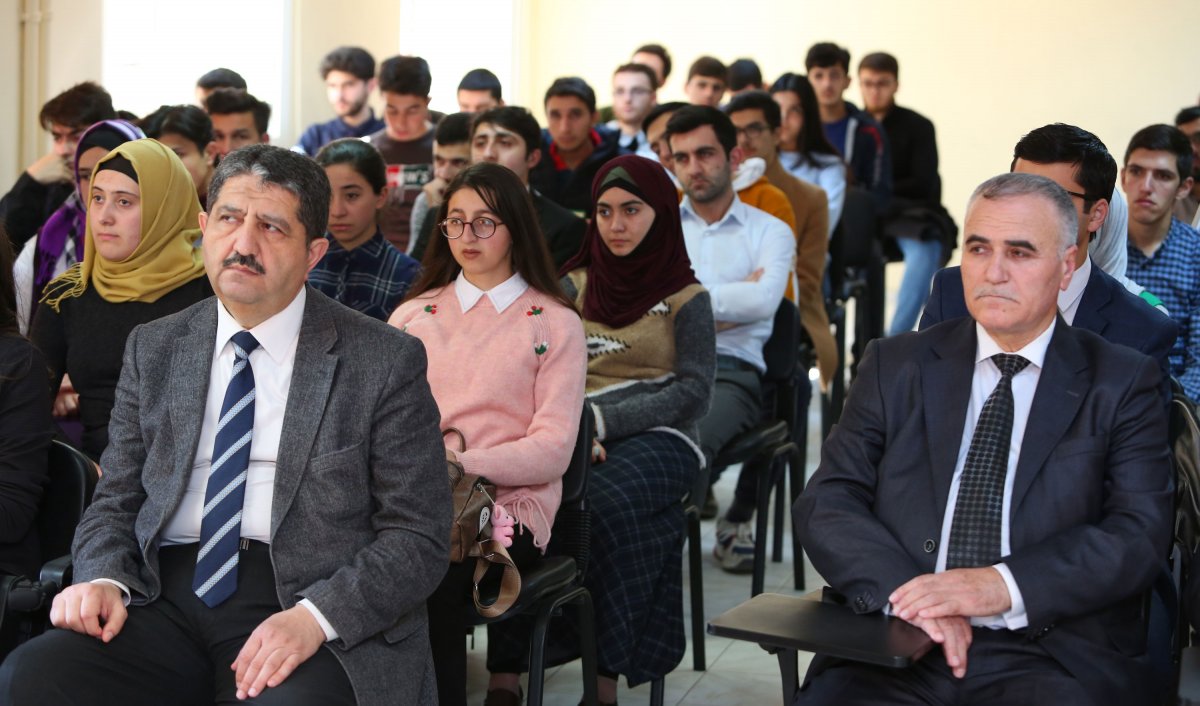 Azərbaycan İlahiyyat İnstitutunda “Bioetika və din” mövzusunda seminar keçirilib