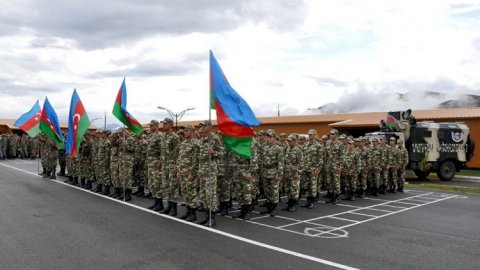 Azərbaycanda ordudan tərxis başladı