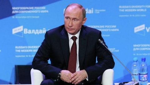Rus elitası Putini devirməyə hazırlaşır - Kəşfiyyat