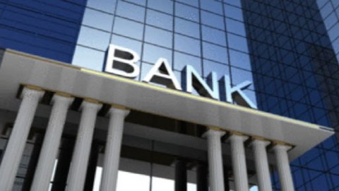 İki bank müflis elan edildi
