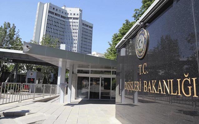 Türk diplomat Azərbaycandan qaçdı 