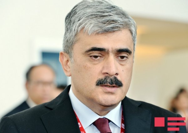 Eldar Mahmudov ikinci cəbhə açır