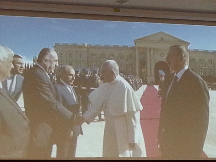  “Gənclik” Prezident Sarayı meydanında Roma Papasının qarşılanma mərasimi keçirilib