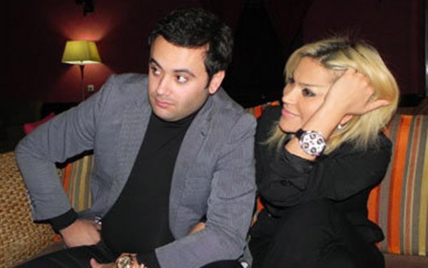 “Onlardan nə sevgili, nə insan olar” 