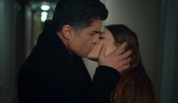 Murad Boz sevgilisinin öpüşməsindən danışdı: "Onunla fəxr edirəm" Murad Boz sevgilisinin öpüşməsindən danışdı: "Onunla fəxr edirəm"