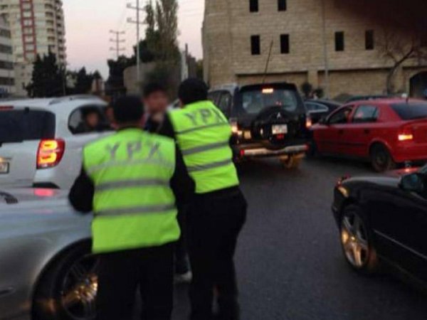 Sərxoş sürücü yol polisinə kəllə vurub qaçdı