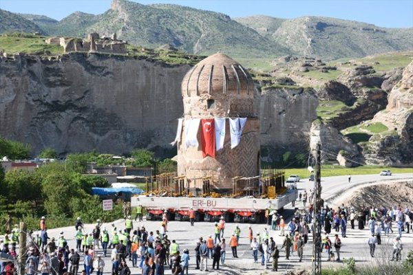 Türkiyə Azərbaycan şahzadəsinin qəbrinin yerini dəyişdirdi