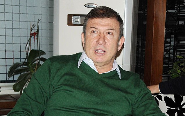 Məşhur futbolçu mafiya ilə bağlı tutuldu