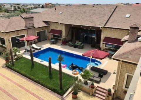 Ədalət Şükürovun yeni malikanəsi 