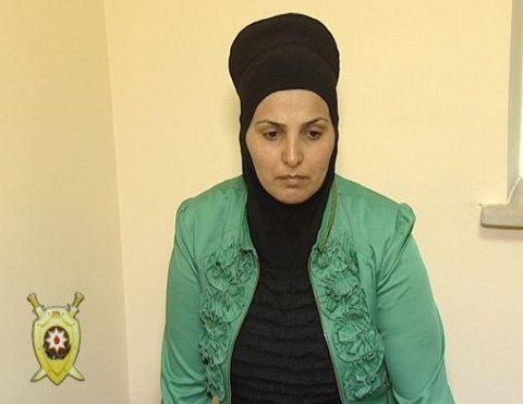 Azərbaycanda qadın ərini öldürüb tövlədə basdırdı Azərbaycanda qadın ərini öldürüb tövlədə basdırdı