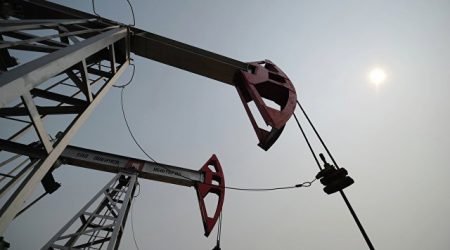 Azərbaycan nefti cüzi ucuzlaşdı Azərbaycan nefti cüzi ucuzlaşdı