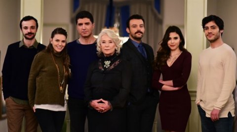 “İstanbullu gelin”də yeni sima “İstanbullu gelin”də yeni sima