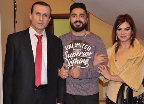 "Vicdan Haqqı"nın "Vüsalı" avtomobil qəzasına düşdü "Vicdan Haqqı"nın "Vüsalı" avtomobil qəzasına düşdü