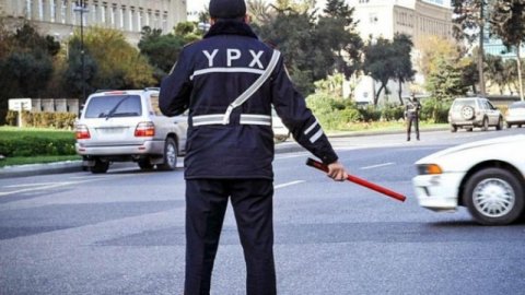 Yol polisi sabah gücləndirilmiş iş rejimində işləyəcək