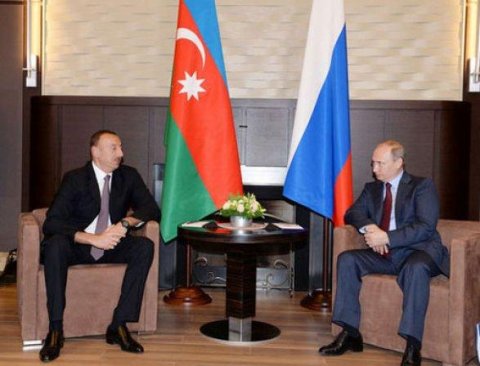  İlham Əliyev Tehranda Putinlə görüşdü