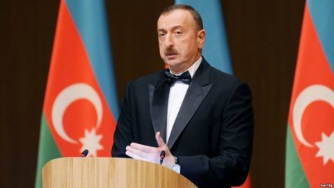 "Maaşlar beş, pensiyalar səkkiz dəfədən çox artıb" - Prezident İlham Əliyev