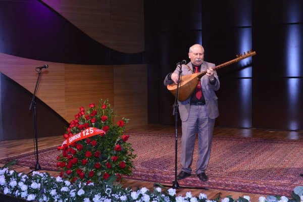 “Aşıq Şəmşirin şeir dünyası” adlı ədəbi-musiqili konsert keçirilib