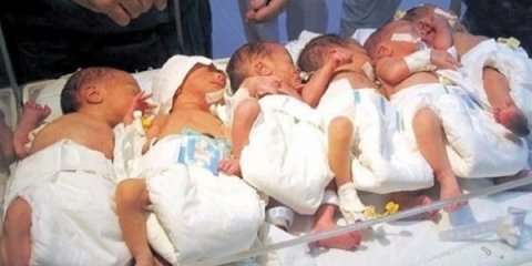 Azərbaycanlı qadın 6 uşaq dünyaya gətirdi: 2 oğlan, 4 qız
