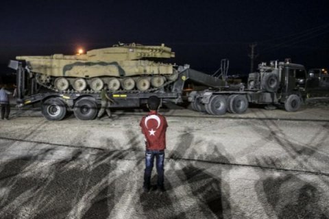 Ordu hərəkətə keçdi: tank və toplar sərhədə göndərildi